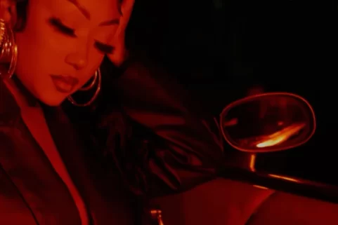 Moon Allure Reimagines Erykah’s Interlude with D Smoke